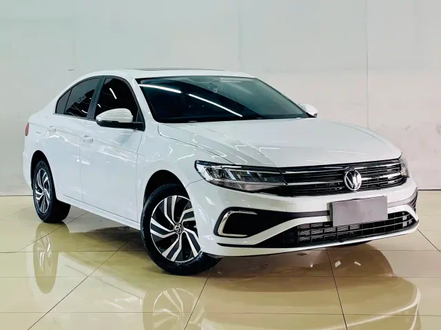 Volkswagen Bora — Фото автомобиля 3
