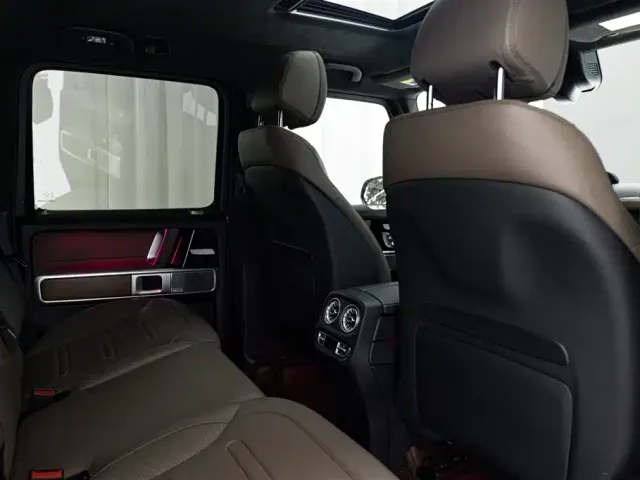 Mercedes-Benz G-Class — Фото автомобиля 13