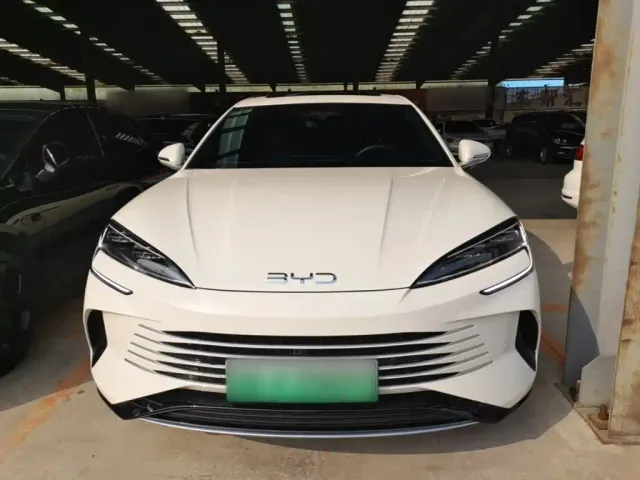 BYD Seal 07 DM-i — Фото автомобиля 2