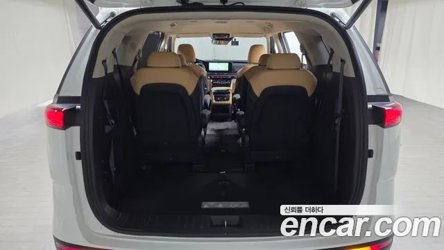 Kia Canival Carnival 4 поколение Бензин 9 мест Signature — Фото автомобиля 18