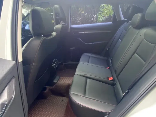 Skoda Karoq — Фото автомобиля 11