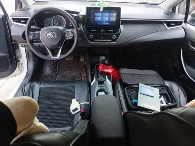 Toyota Corolla — Фото автомобиля 10
