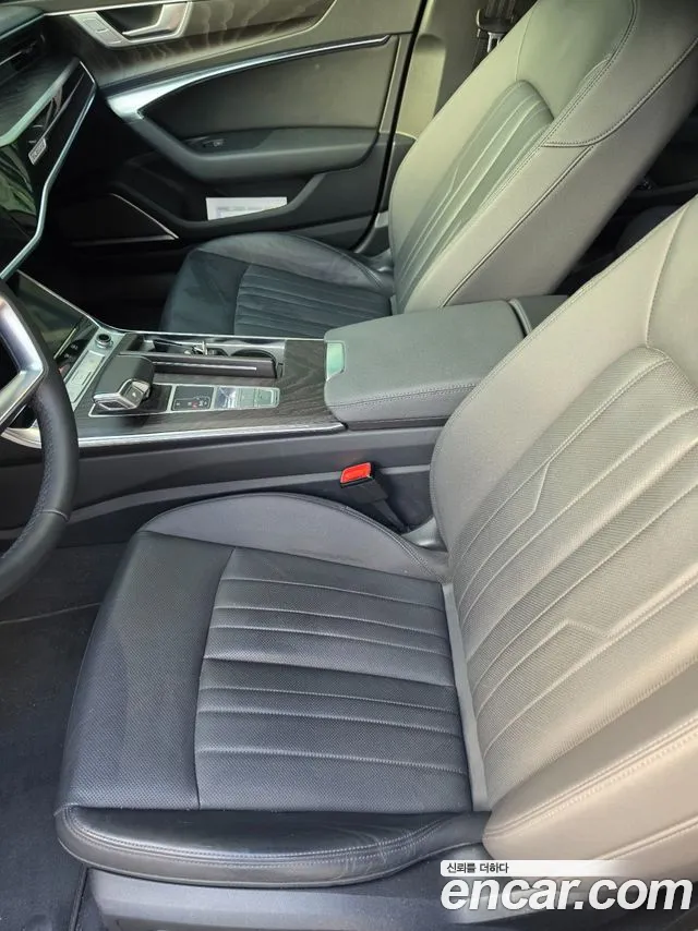 Audi A6 C8 — Фото автомобиля 10