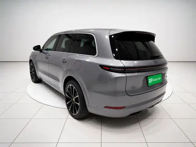 Li Auto L9 — Фото автомобиля 4