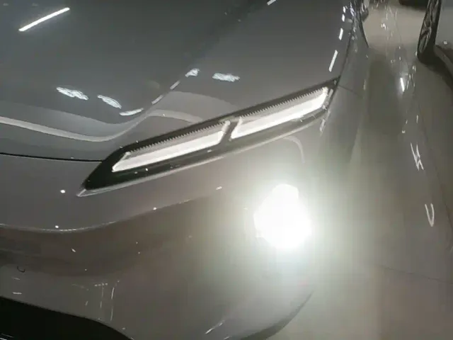 Nio ET5 Touring — Фото автомобиля 23