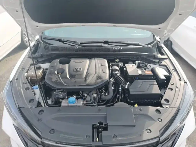 Changan Eado — Фото автомобиля 19