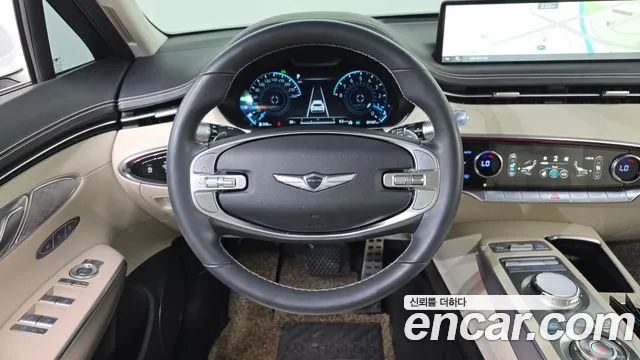 Genesis GV70 2.5T Бензин AWD — Фото автомобиля 12