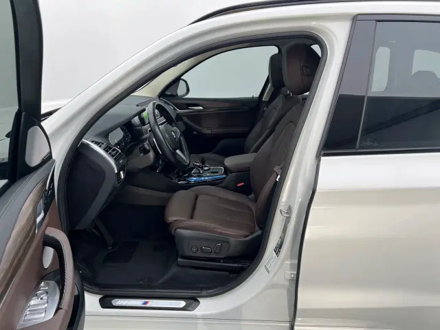 BMW X3 — Фото автомобиля 4
