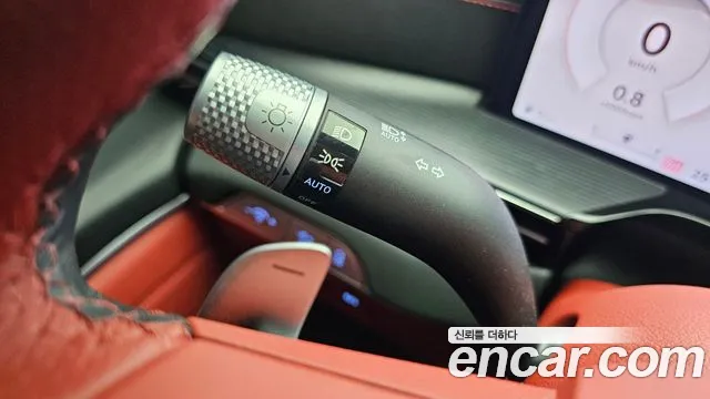 Genesis GV80 — Фото автомобиля 26