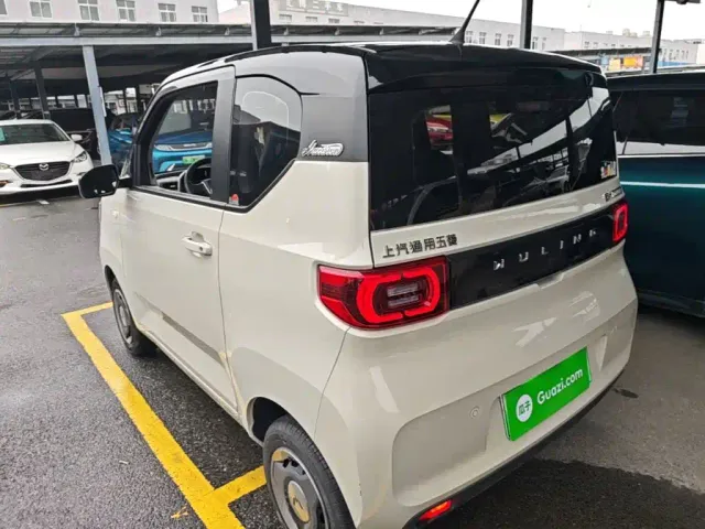 Wuling Hongguang Mini EV — Фото автомобиля 4