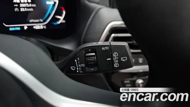 BMW iX3 G08 (2020–2024) — Фото автомобиля 30