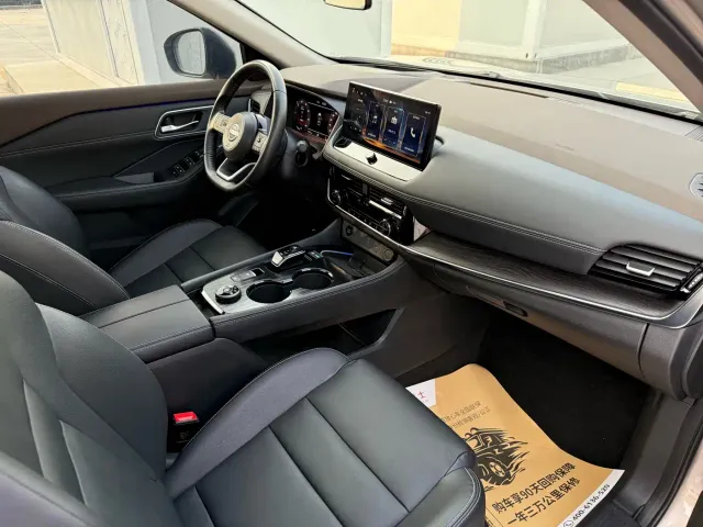 Nissan X-Trail — Фото автомобиля 18
