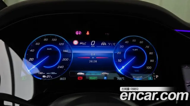 Mercedes-Benz EQS — Фото автомобиля 8
