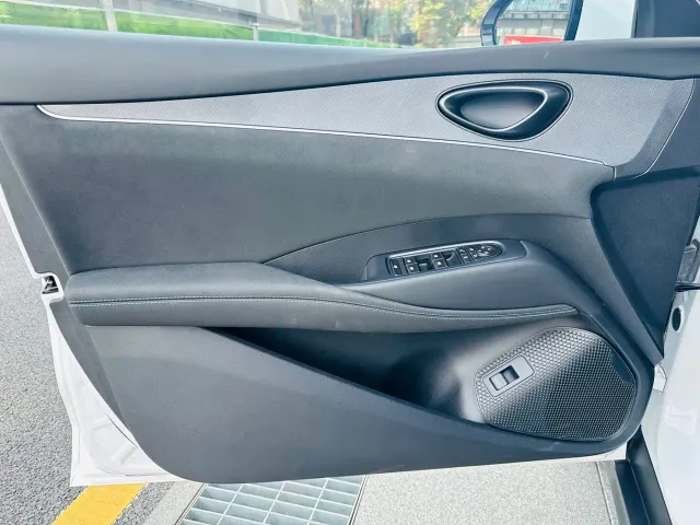BYD Seal 06 — Фото автомобиля 10