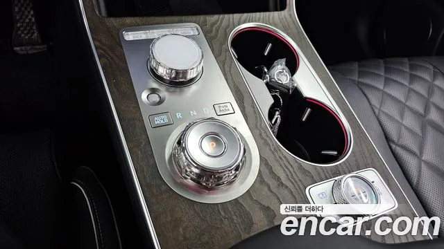 Genesis GV80 2.5T Бензин AWD — Фото автомобиля 7