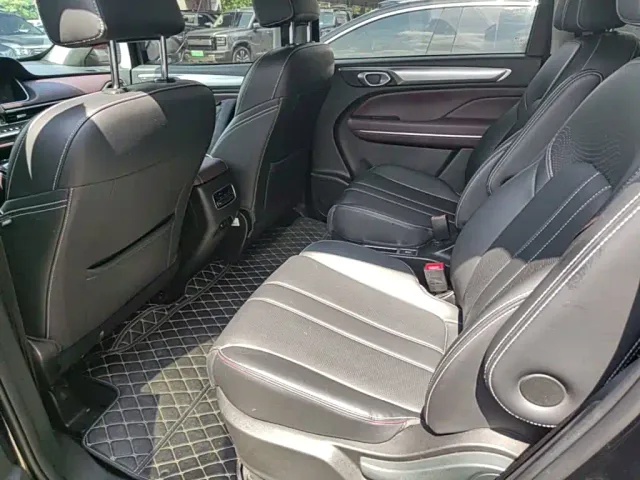 GAC Trumpchi M6 — Фото автомобиля 21