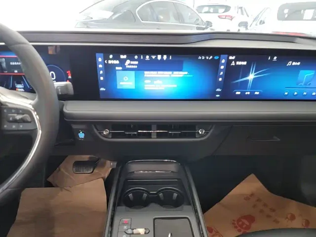 Ford Mondeo — Фото автомобиля 12