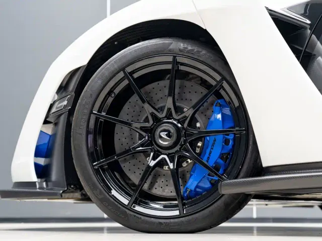 McLaren Senna — Фото автомобиля 11