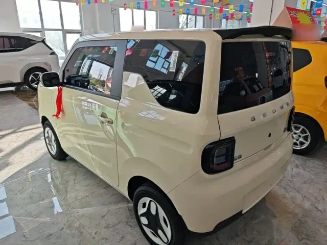 Geely Panda — Фото автомобиля 4