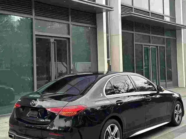 Mercedes-Benz C-Class — Фото автомобиля 3