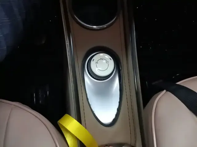 Wuling Hongguang Mini EV — Фото автомобиля 13