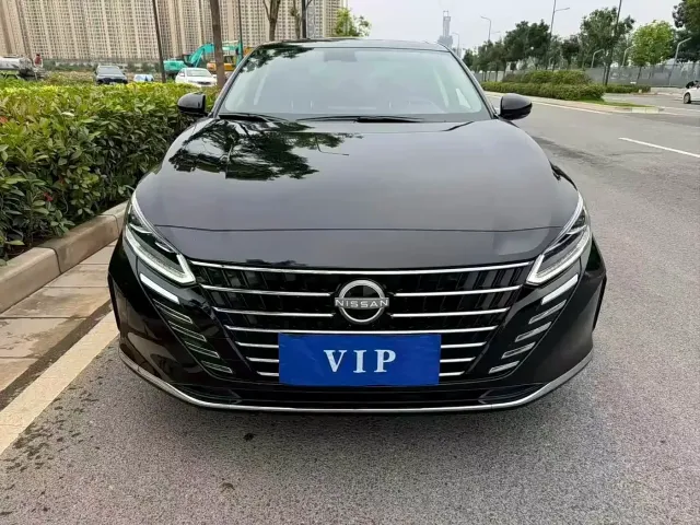 Nissan Teana — Фото автомобиля 2