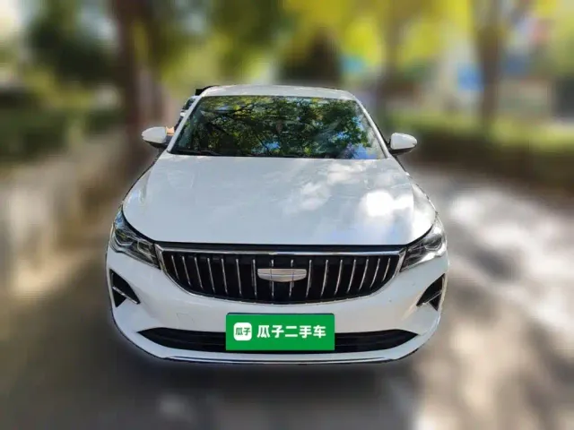 Geely Emgrand — Фото автомобиля 2