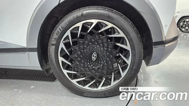 Hyundai Ioniq 5 — Фото автомобиля 6