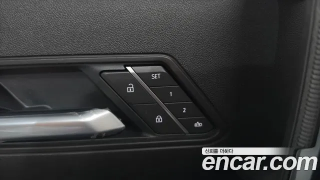 GMC Hummer EV — Фото автомобиля 28