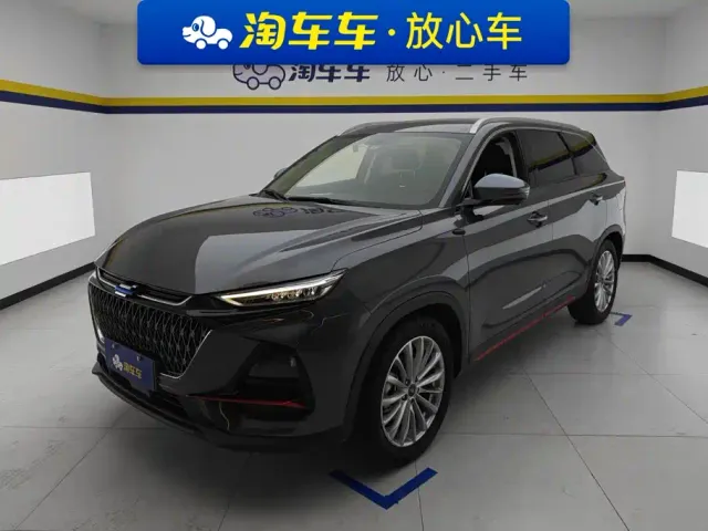Фотография автомобиля — Changan X7 Plus