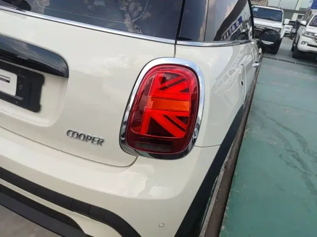 MINI Hatch — Фото автомобиля 7