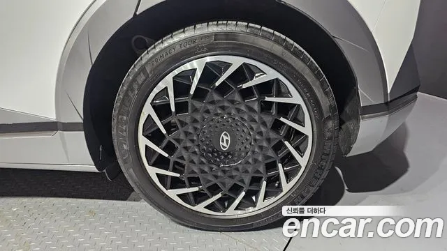 Hyundai Ioniq5 Ioniq5 Long Range AWD — Фото автомобиля 19