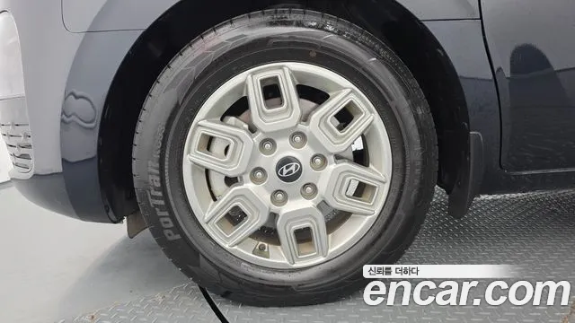 Hyundai Staria — Фото автомобиля 5