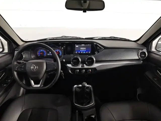 Dongfeng Ruiqi — Фото автомобиля 5