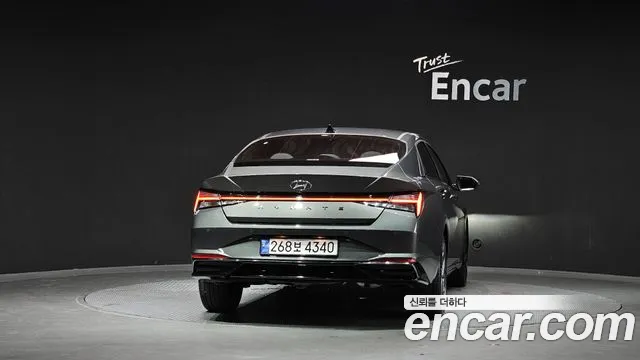 Hyundai AVANTE Avante (CN7) — Фото автомобиля 4