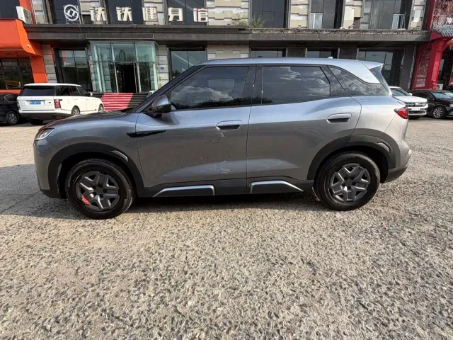 BYD Yuan UP — Фото автомобиля 8