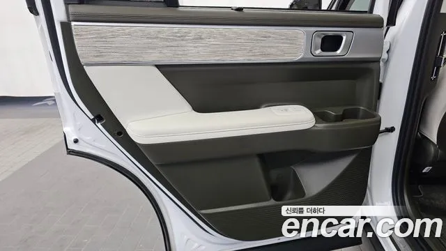 Hyundai Santa Fe MX5 — Фото автомобиля 14