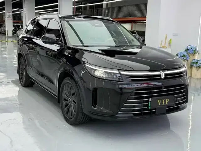 Aito M7 — Фото автомобиля 3