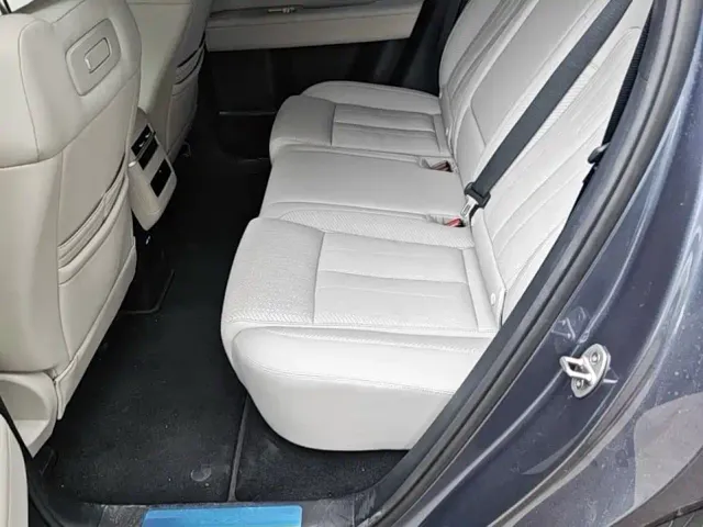 Fang Cheng Bao Titanium 7 2025 AWD Base Model — Фото автомобиля 9