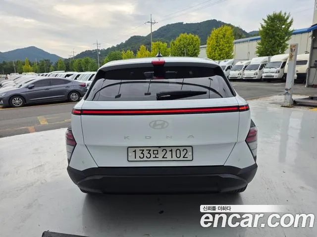 Hyundai Kona SX2 — Фото автомобиля 6