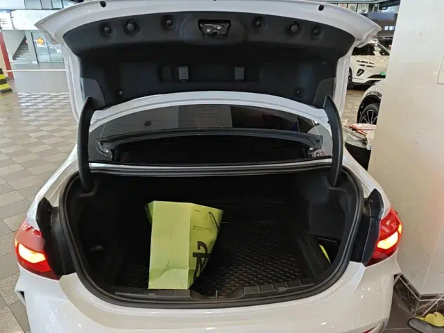 BMW 1 Series — Фото автомобиля 18