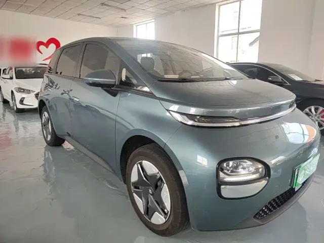 Baojun Cloud — Фото автомобиля 3