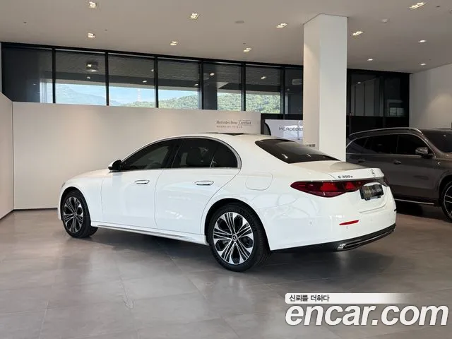 Mercedes-Benz E-Class E-класс W214 — Фото автомобиля 3