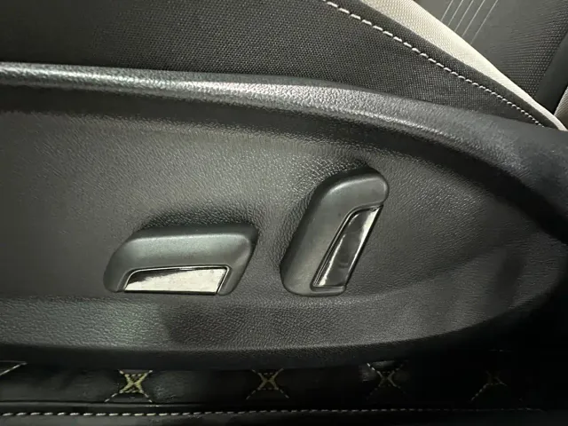 Volkswagen Golf 2023 280TSI DSG Pro — Фото автомобиля 19