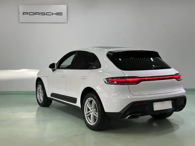 Porsche Macan — Фото автомобиля 3