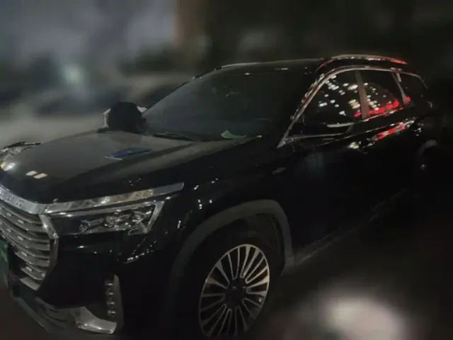 Фотография автомобиля — Jetour X90