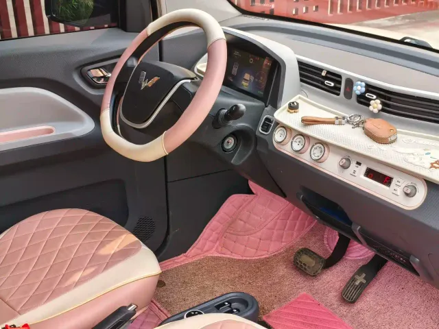 Wuling Hongguang Mini EV — Фото автомобиля 14