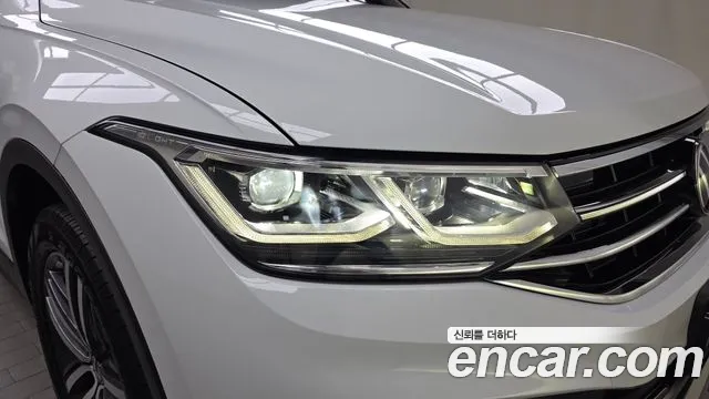 Volkswagen Tiguan — Фото автомобиля 7