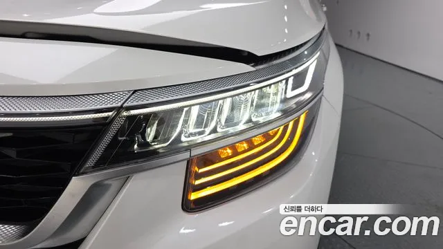 Kia Seltos Seltos Бензин 1.6 турбо 2WD — Фото автомобиля 17
