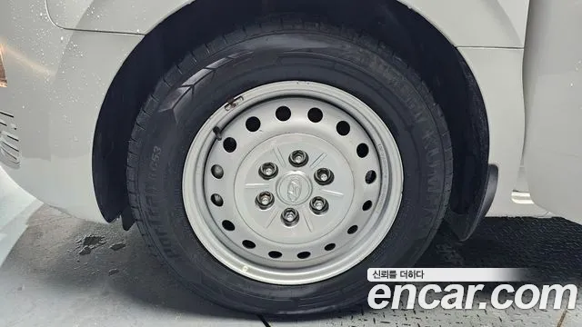 Hyundai Staria Staria Карго 3 места — Фото автомобиля 5